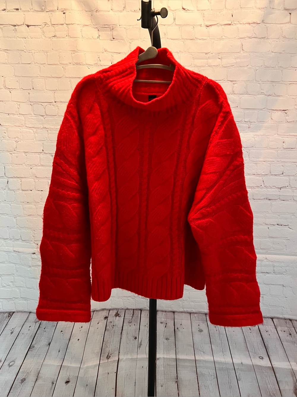 ❤️ ICÔNE by Simons Cable Knit SWEATER